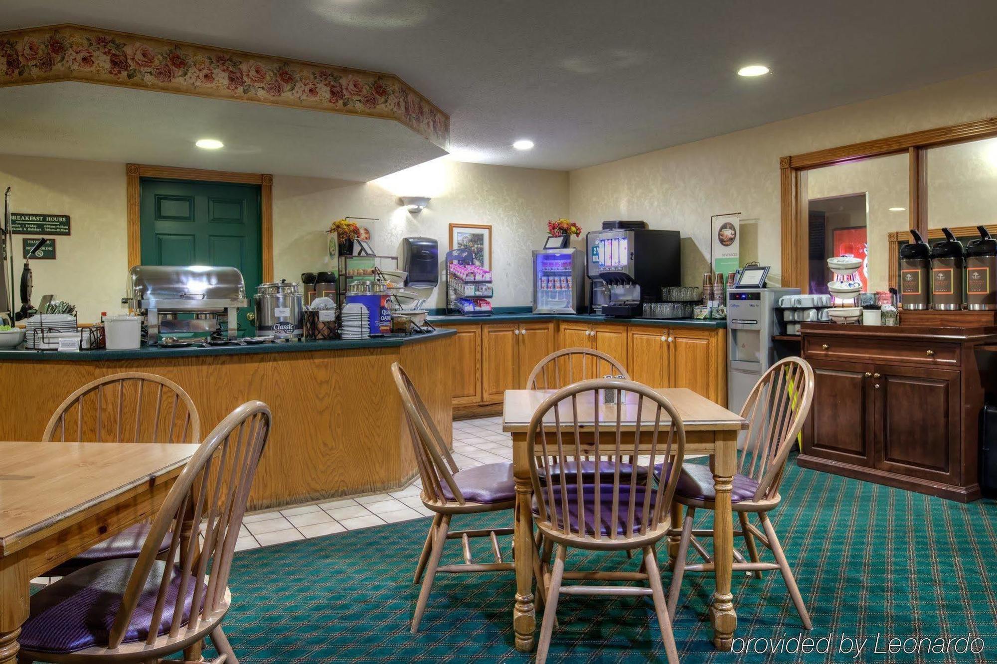 Country Inn & Suites By Radisson, Mason City, Ia Exterior photo